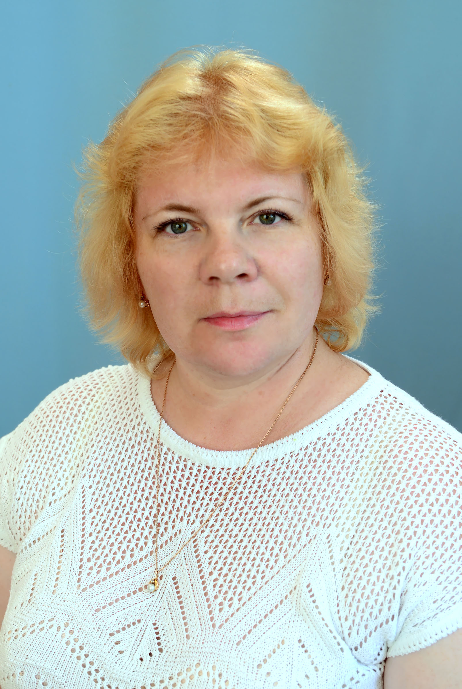 Логиновская Елена Анатольевна.